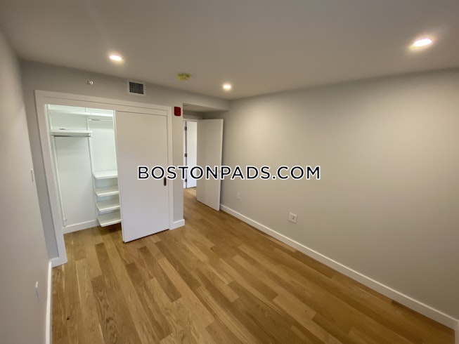 Boston - $6,500 /mo