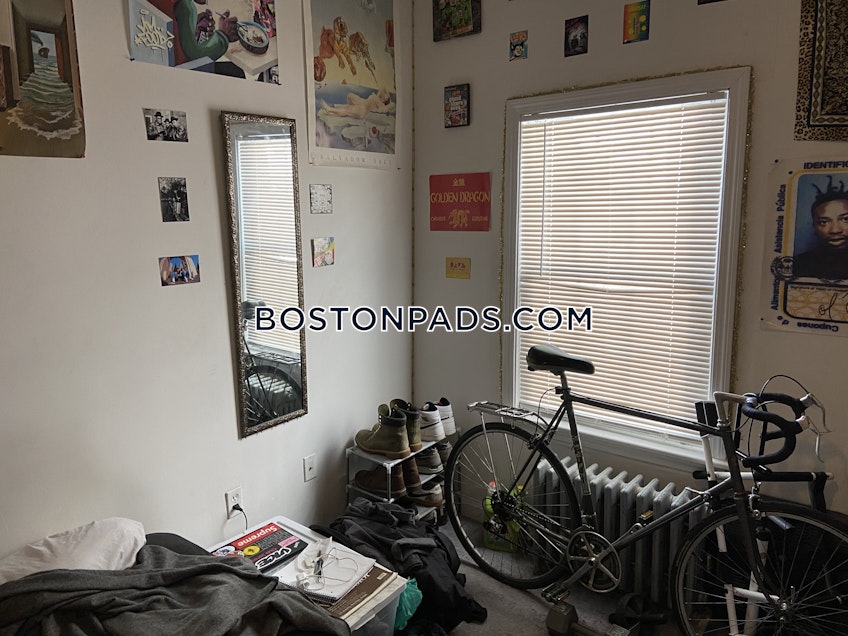 Boston - $3,400 /month