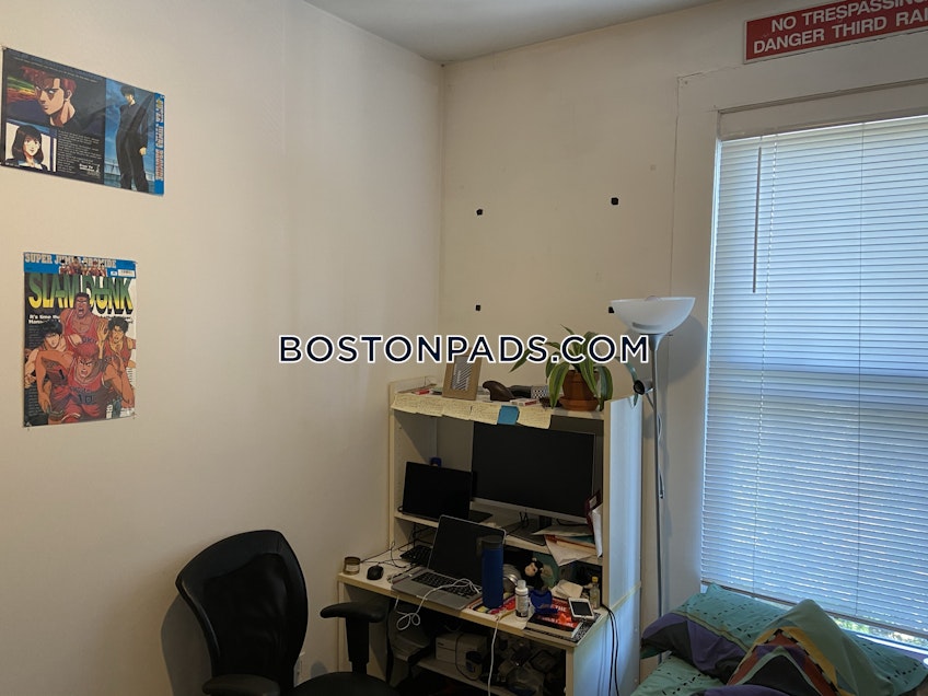 Boston - $3,400 /month