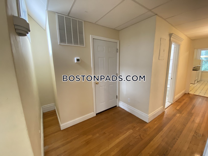 Boston - $3,750 /month