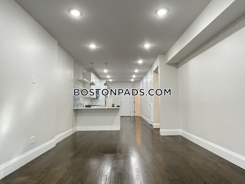 Brookline - $4,650 /month