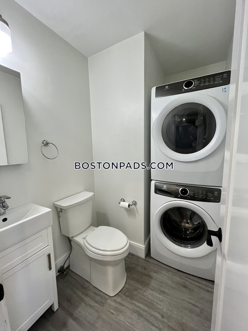 Boston - $5,500 /month