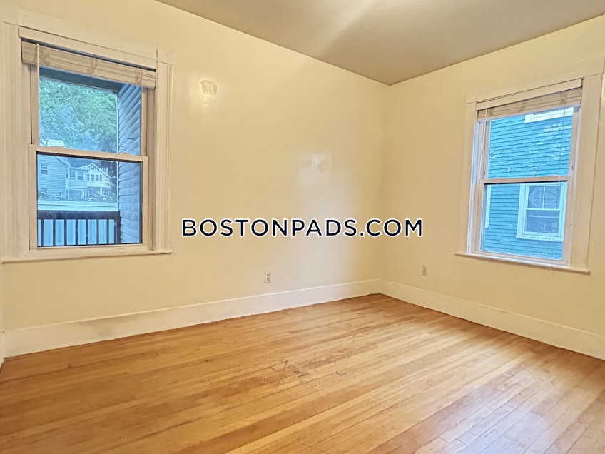 Boston - $3,800 /month