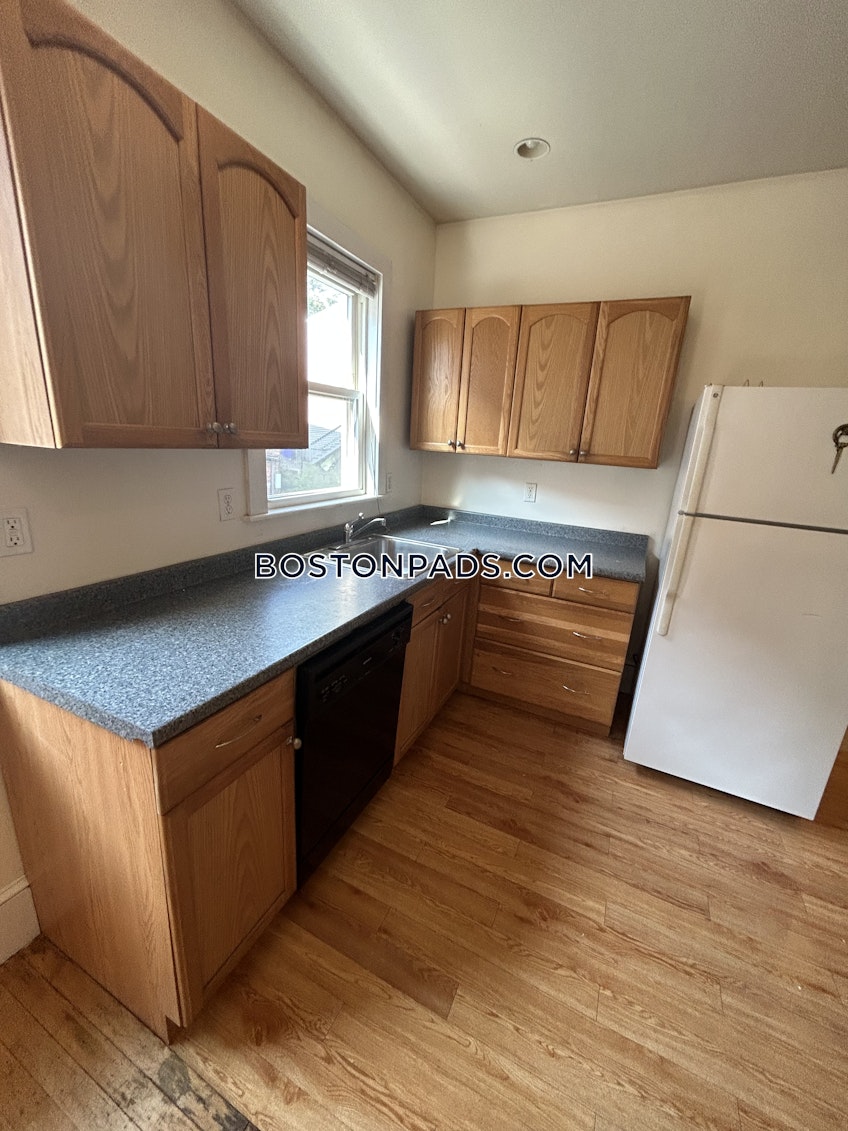 Boston - $3,800 /month