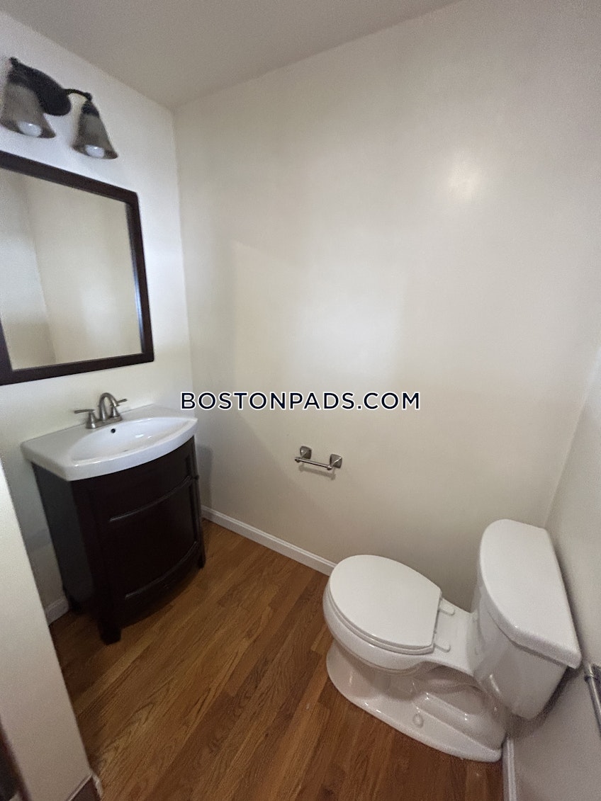 Boston - $3,800 /month