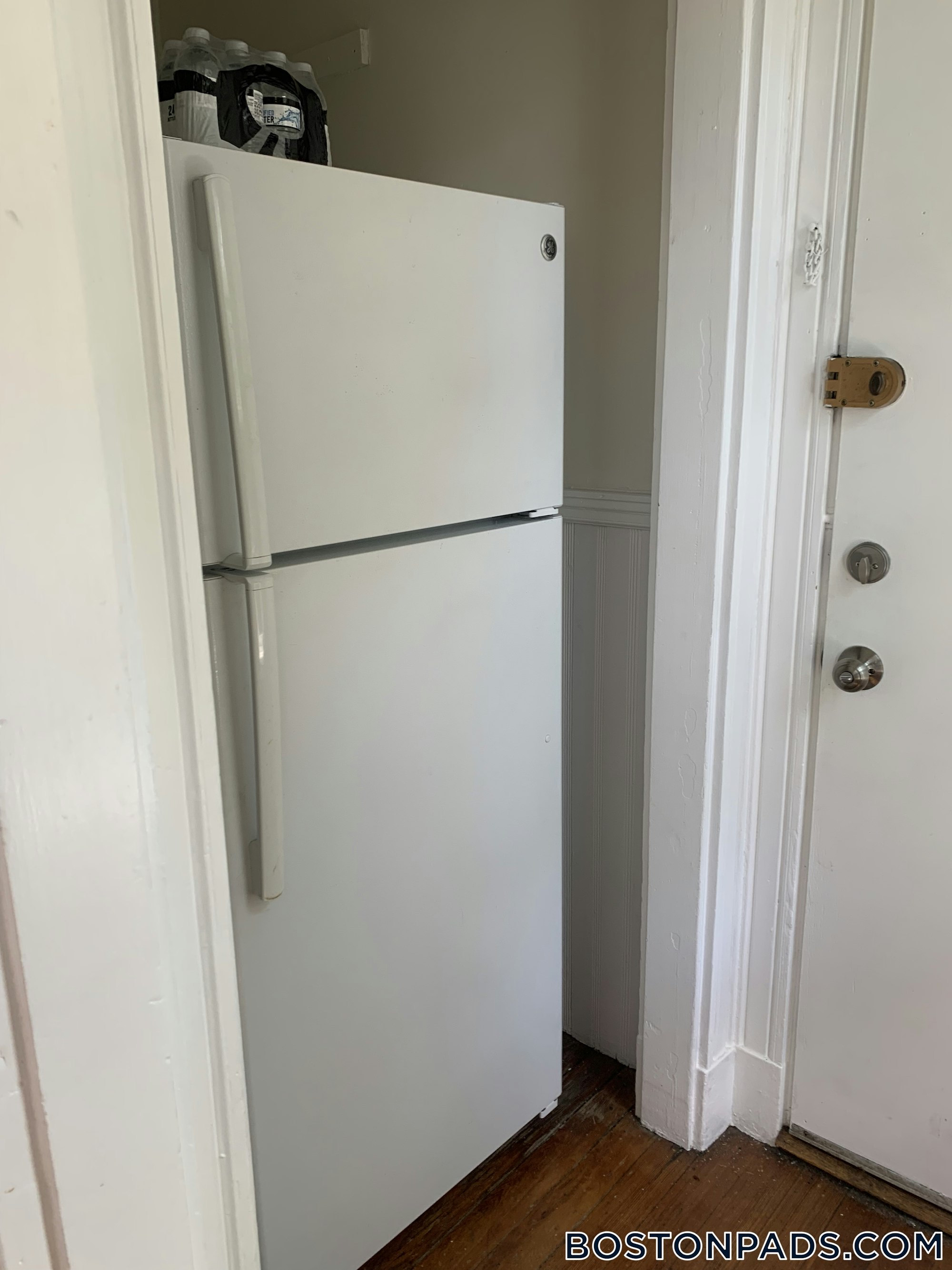 Cambridge - $4,100