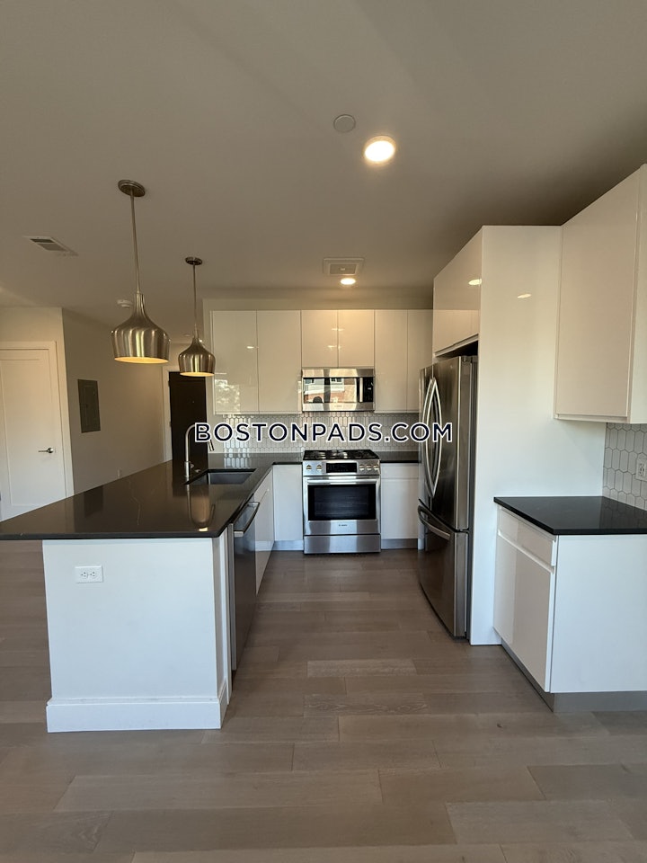 east-boston-2-beds-2-baths-boston-3775-6083121 