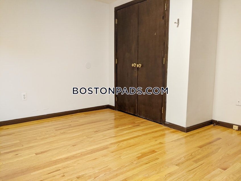 Boston - $3,300 /month