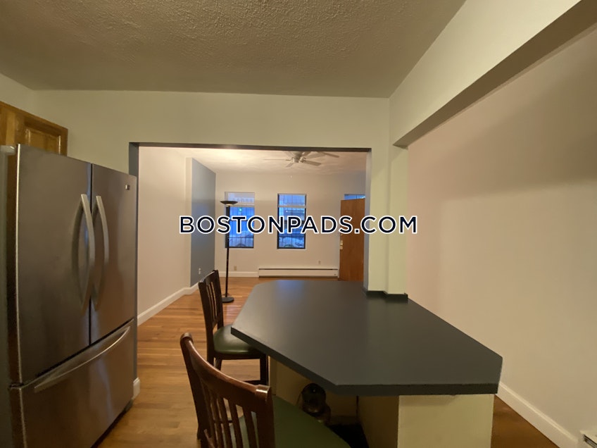 Boston - $3,950 /month