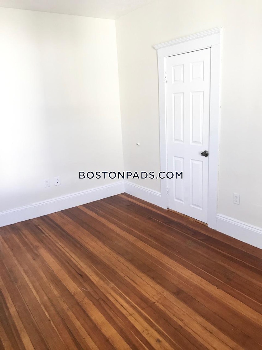 Boston - $3,400 /month