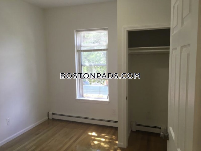 Boston - $3,600 /mo