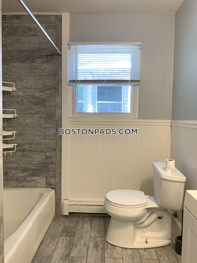 Somerville - $3,300 /mo