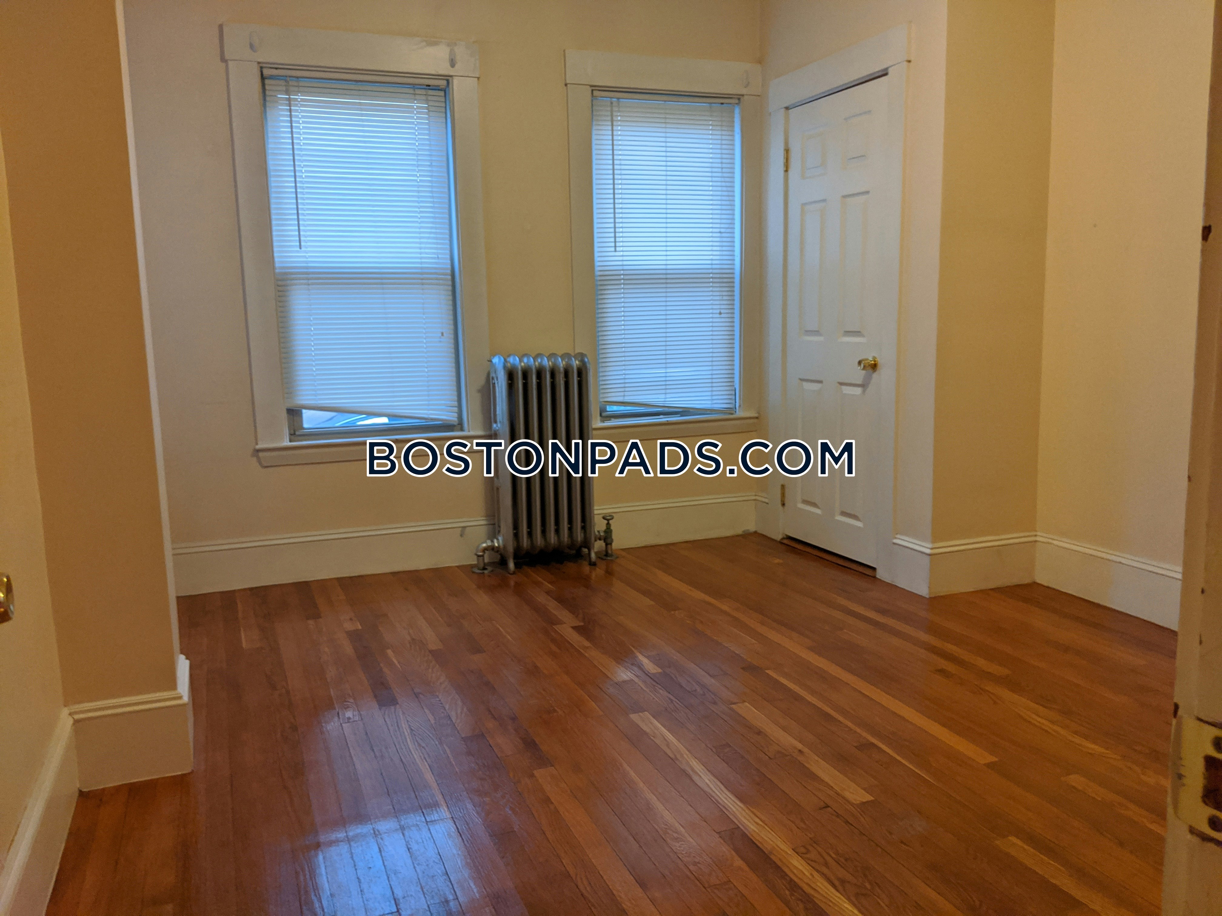 Somerville - $3,850