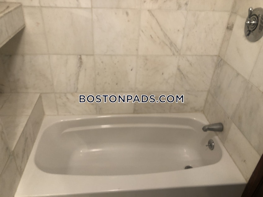 Boston - $3,550 /month