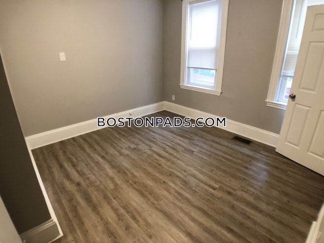 Boston - $5,410 /mo