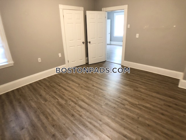 Boston - $5,410 /mo