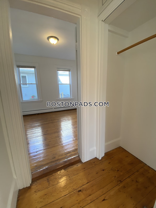 Somerville - $2,800 /mo