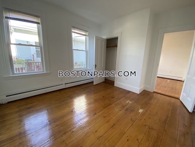 Somerville - $2,800 /mo