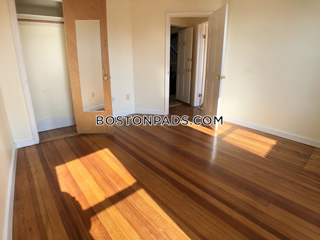 Boston - $4,140 /mo