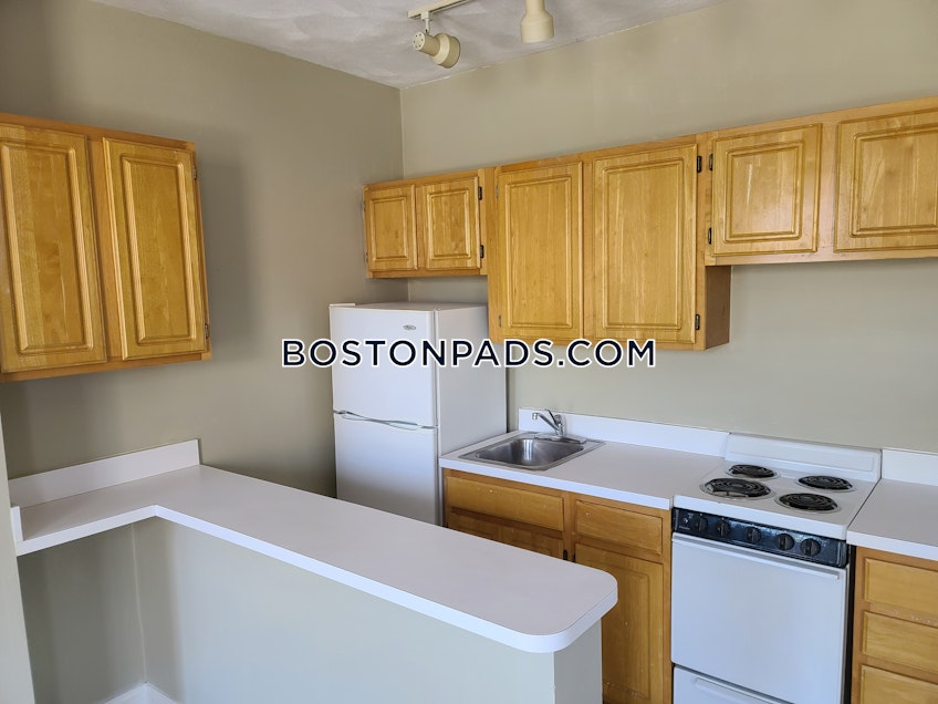 Boston - $4,000 /month