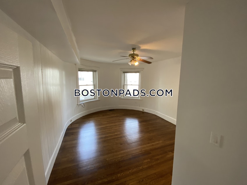 Boston - $2,750 /month