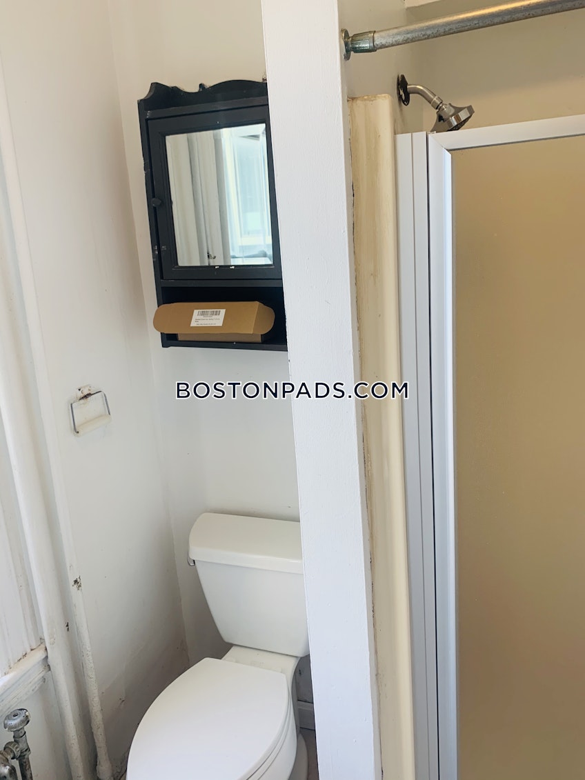 Boston - $4,500 /month