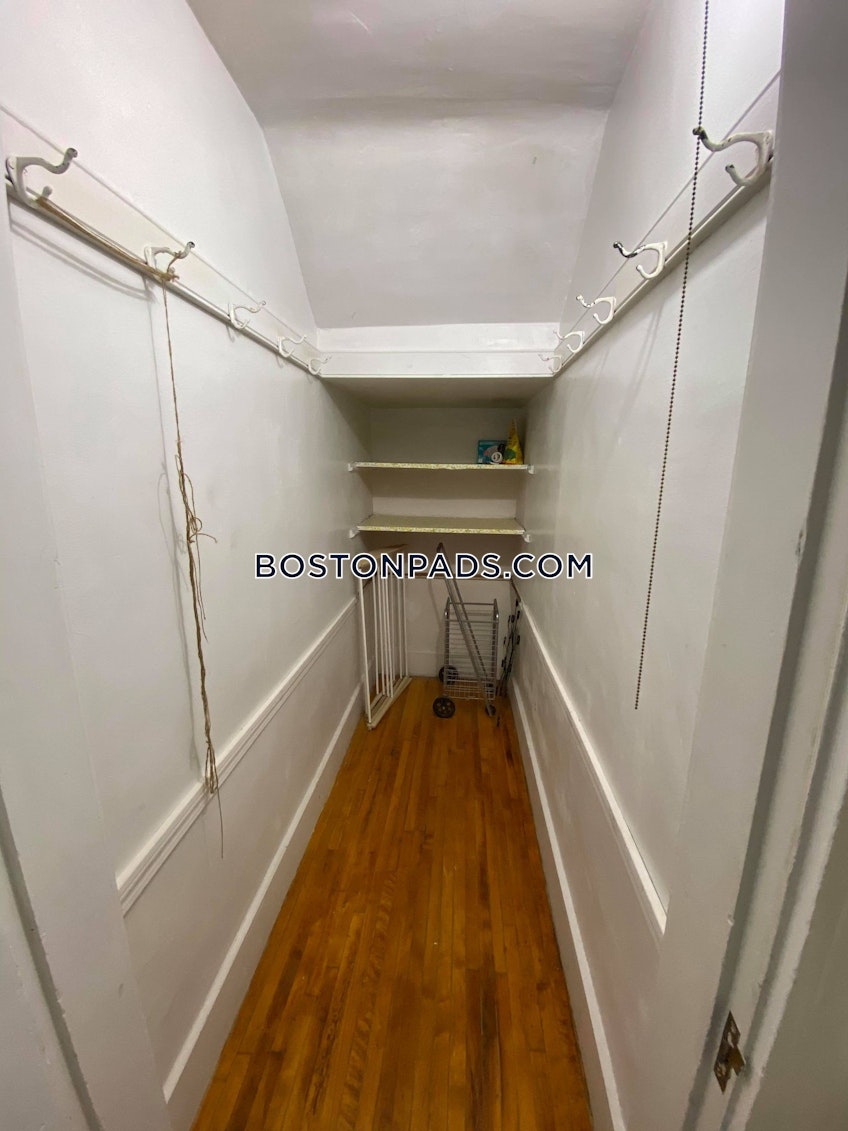 Boston - $2,750 /month