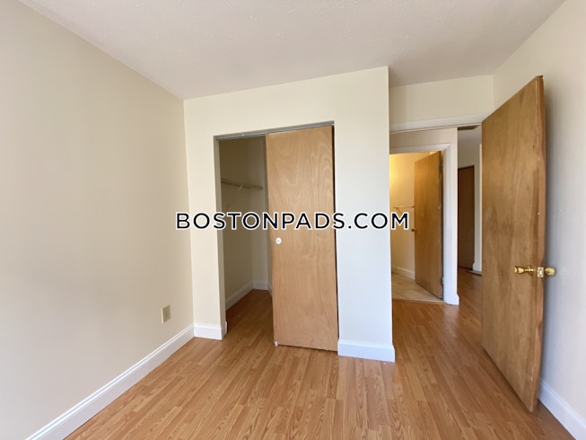 Boston - $2,000 /mo