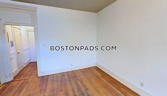 Boston - $1,875 /mo