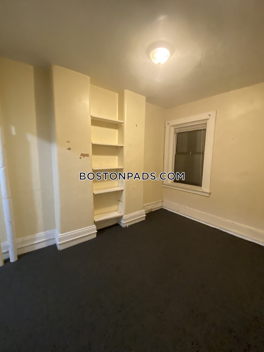 Boston - $4,100 /month