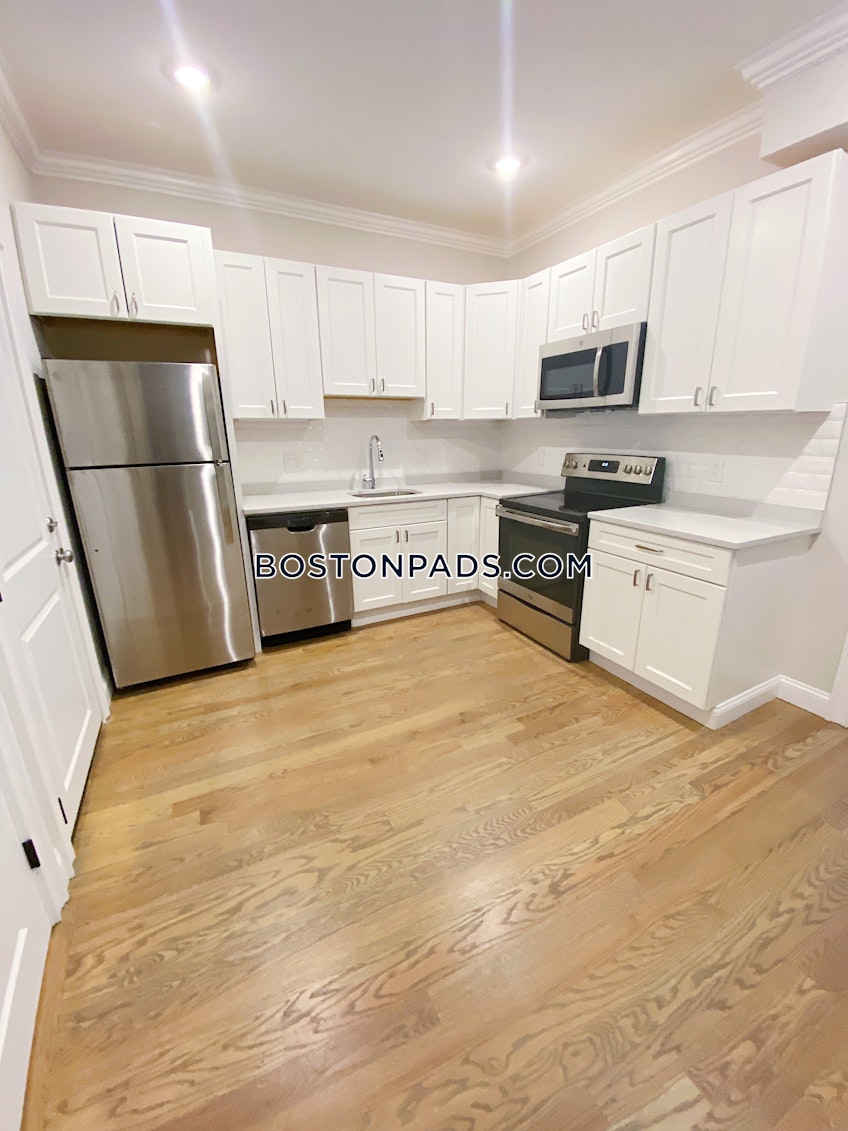 Boston - $3,295 /month