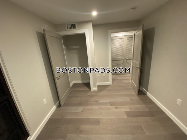 Boston - $4,450 /mo