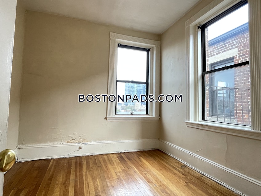 Boston - $2,500 /month