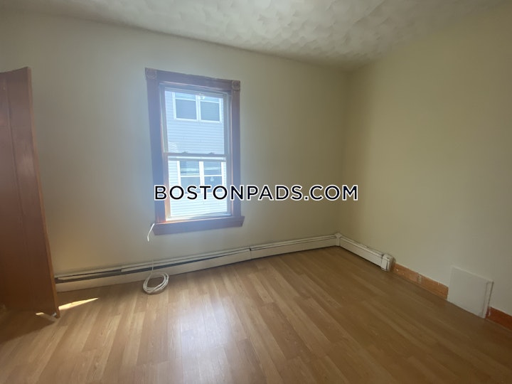 East Cottage St. Boston picture 14