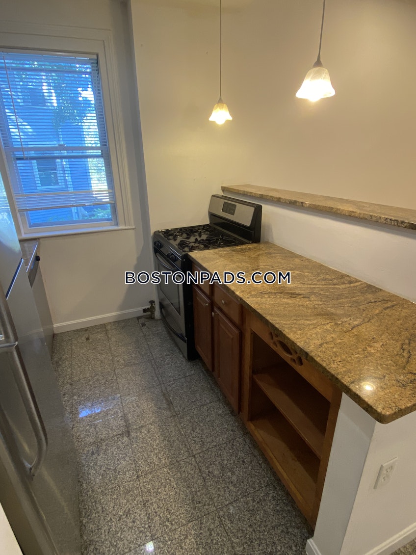 Boston - $3,400 /month