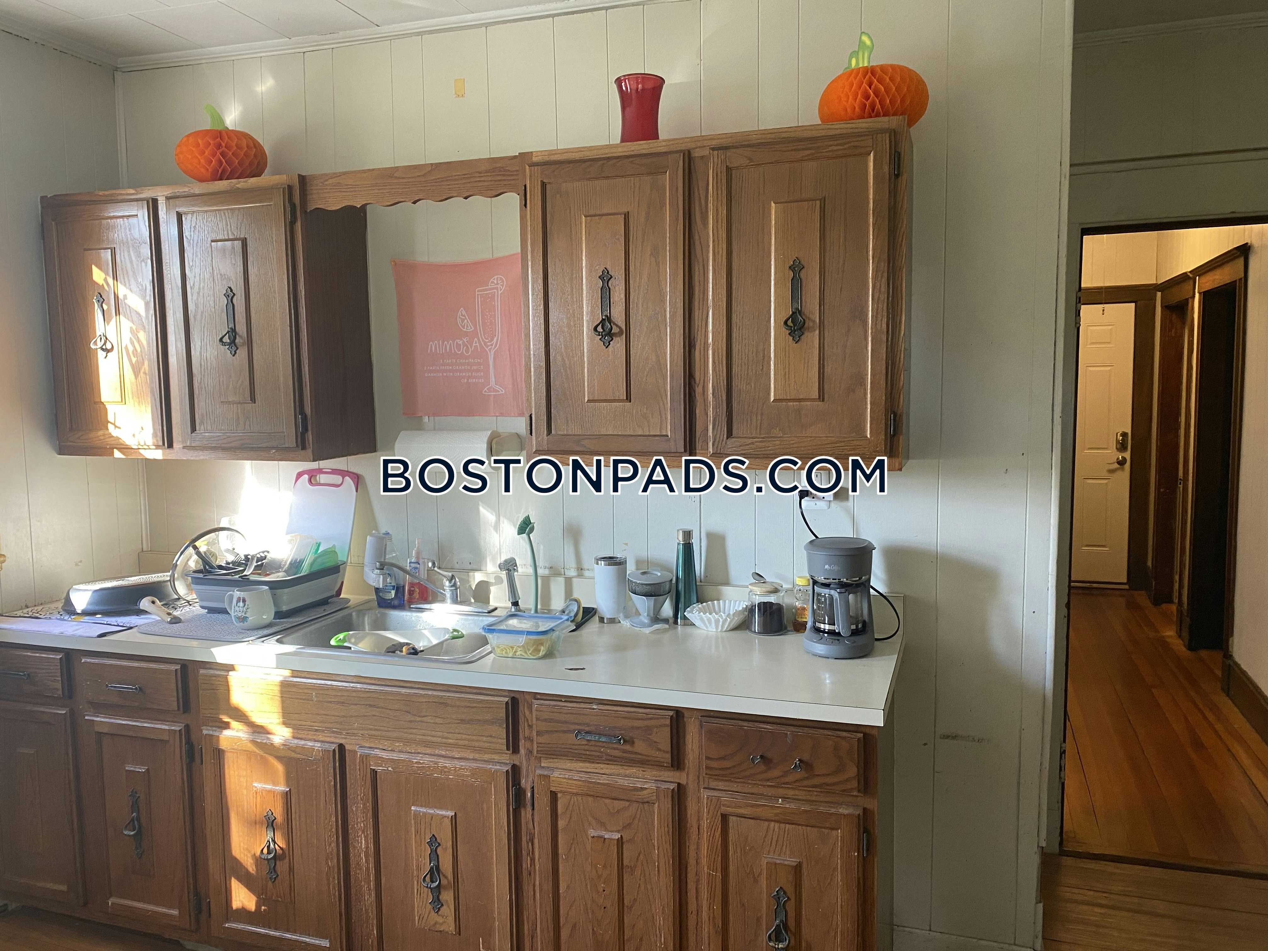 Somerville - $3,900