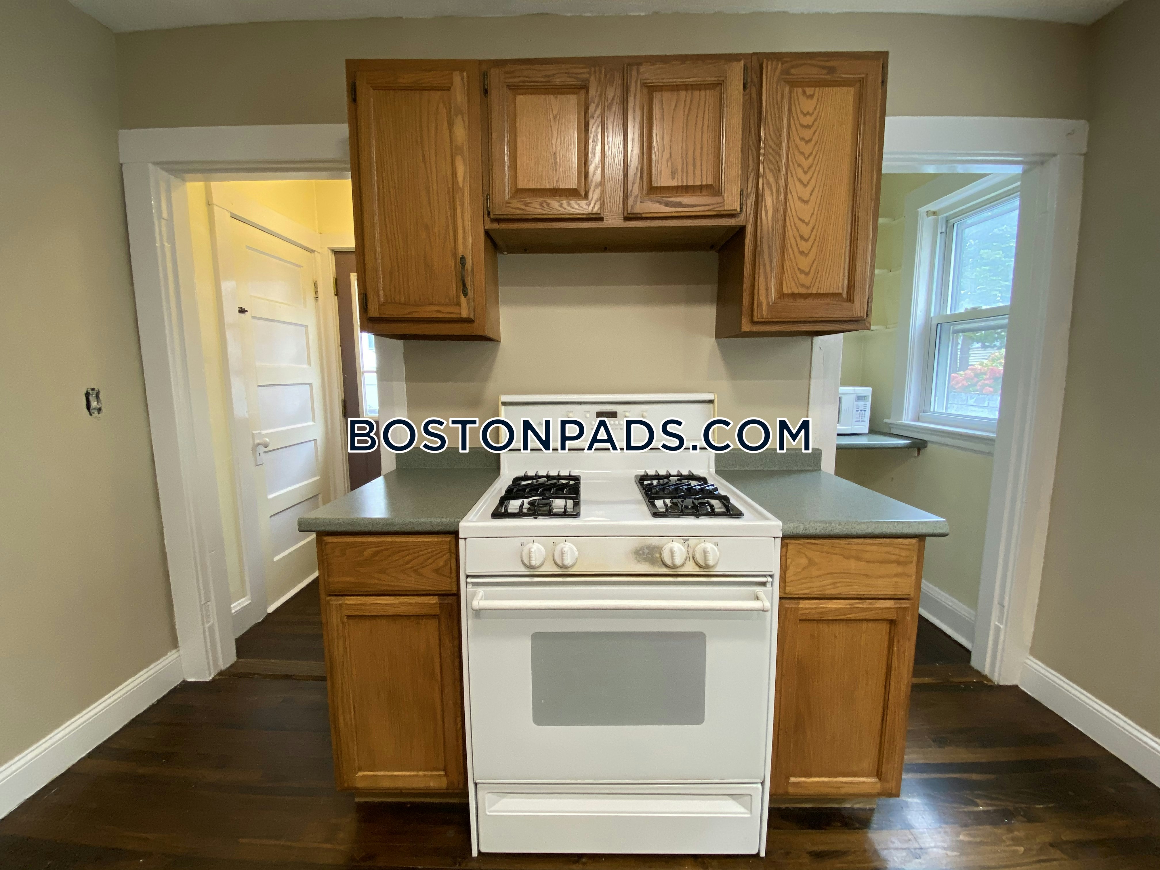 Somerville - $2,300