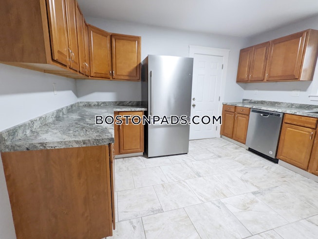 Boston - $2,695 /mo