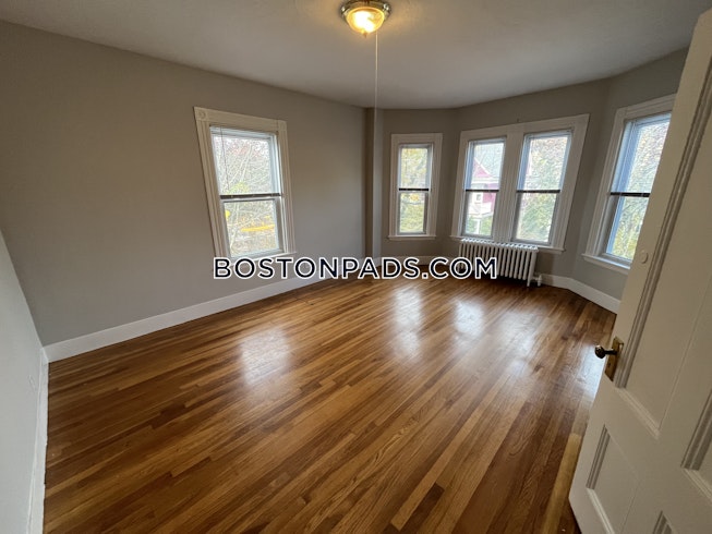 Cambridge - $3,795 /mo