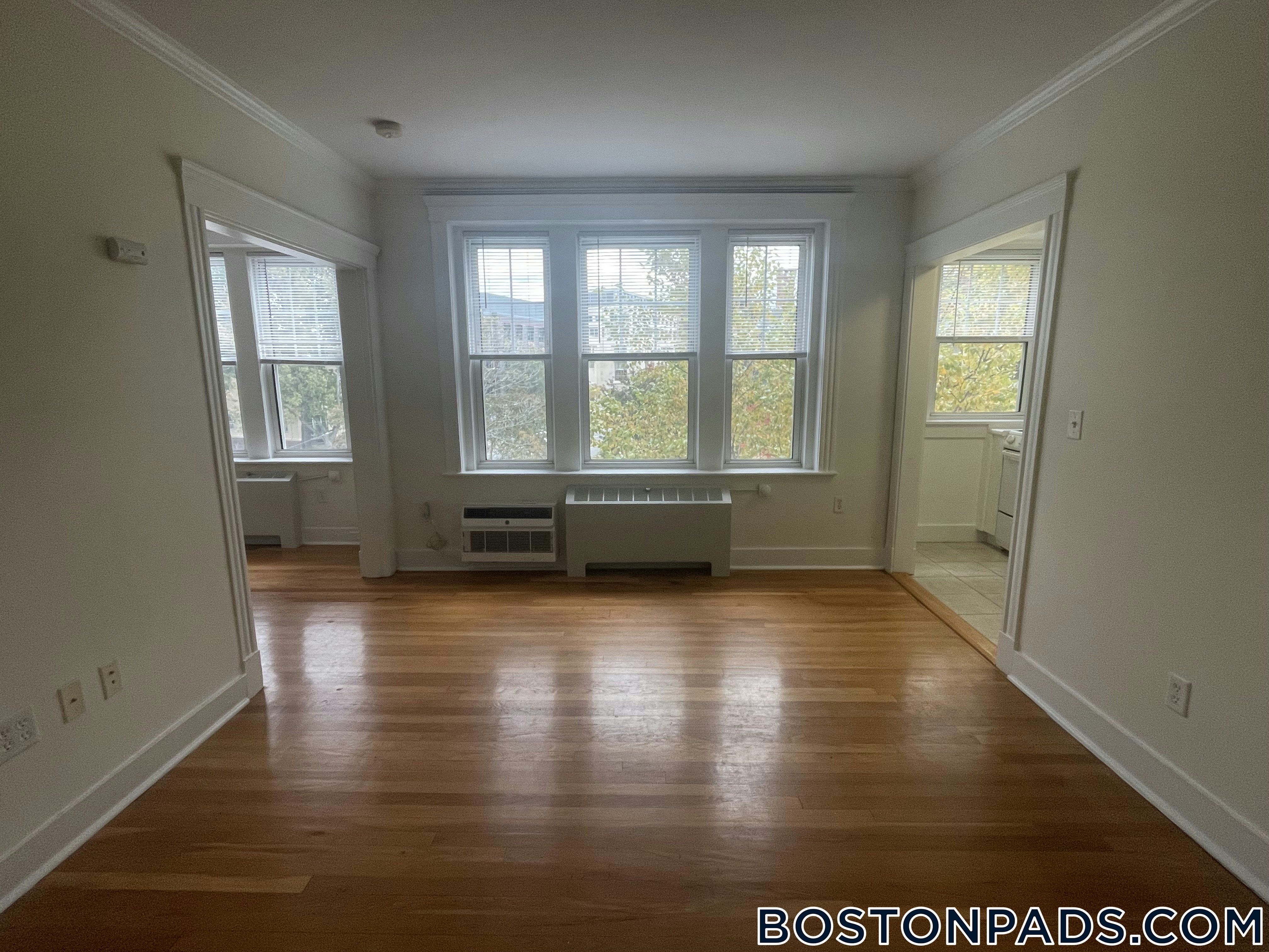 Cambridge - $2,980