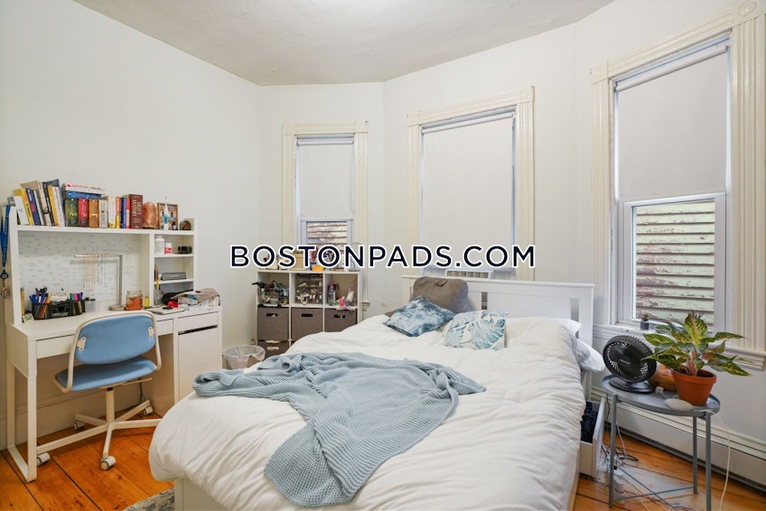 Roxbury Crossing - $4,950 /month