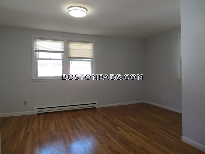 Boston - $2,500 /month