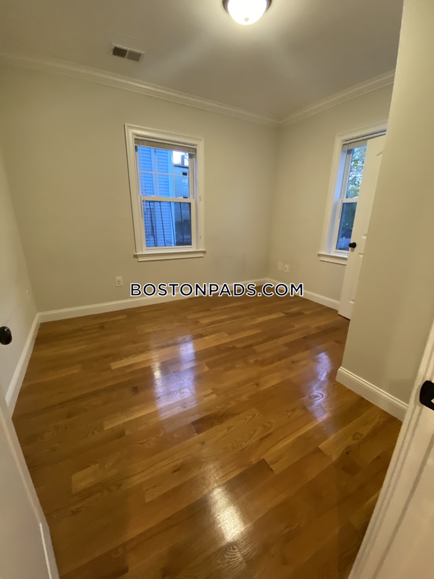 Boston - $3,150 /month