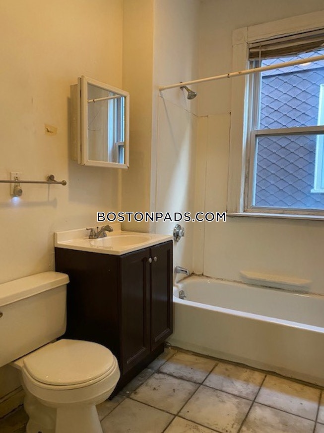 Roxbury Crossing - $6,500 /mo