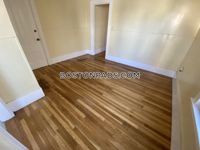 Somerville - $3,800 /mo