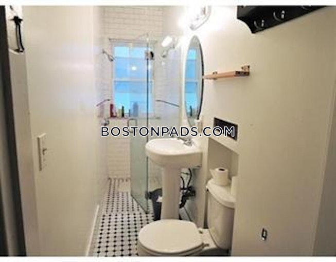 Boston - $11,500 /mo