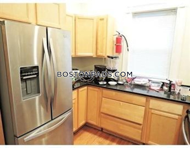 Boston - $11,500 /mo