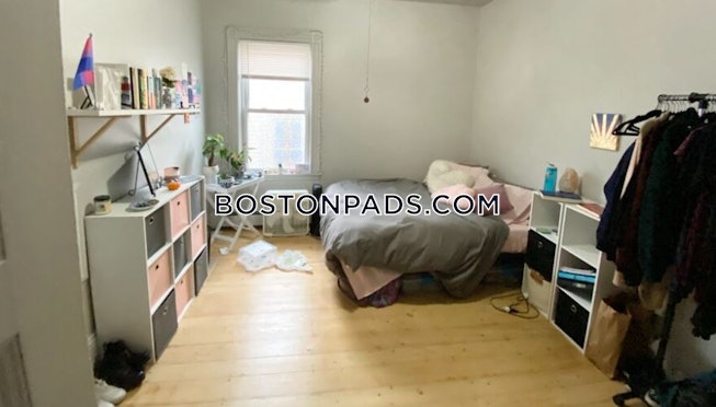 Roxbury Crossing - $6,500 /mo