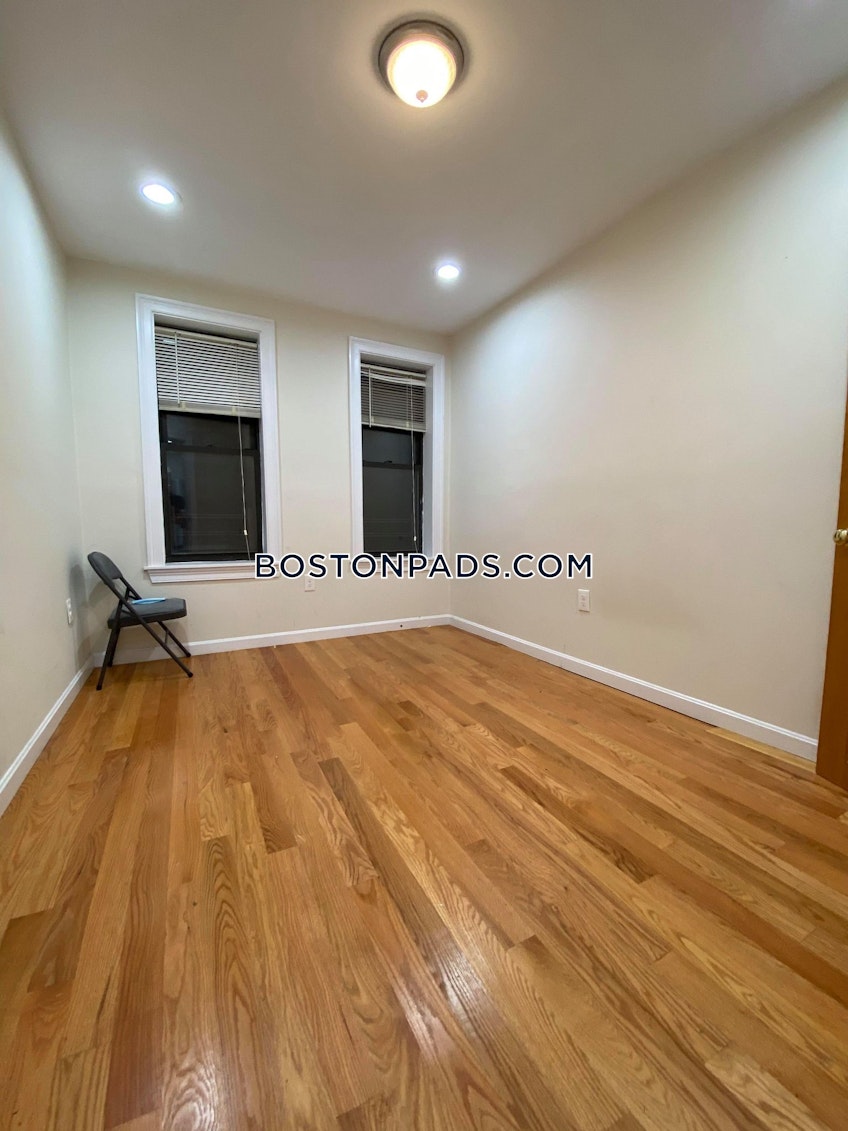 Boston - $4,200 /month