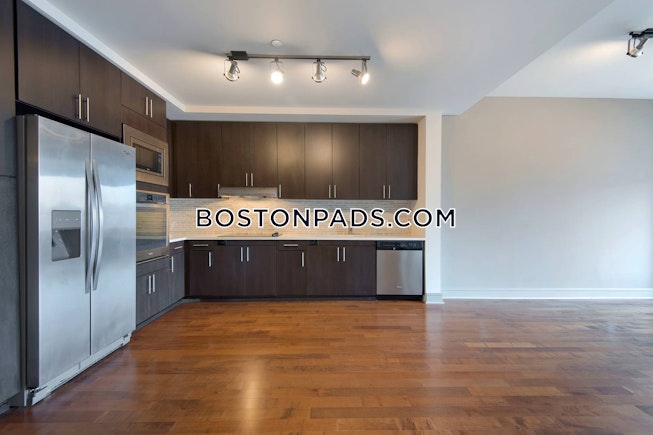 Boston - $3,235 /mo